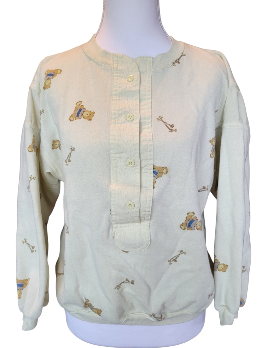 Vintage Energie Bi Currants Pastel Yellow Sweater With Teddy Bears And Croquet